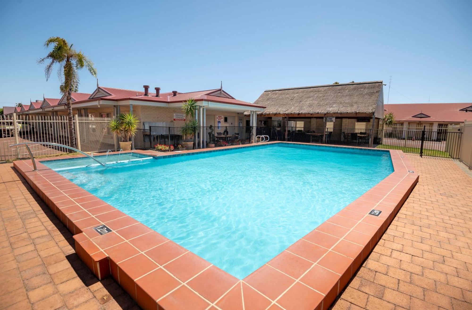 Bunbury Motel And Apartments Extérieur photo