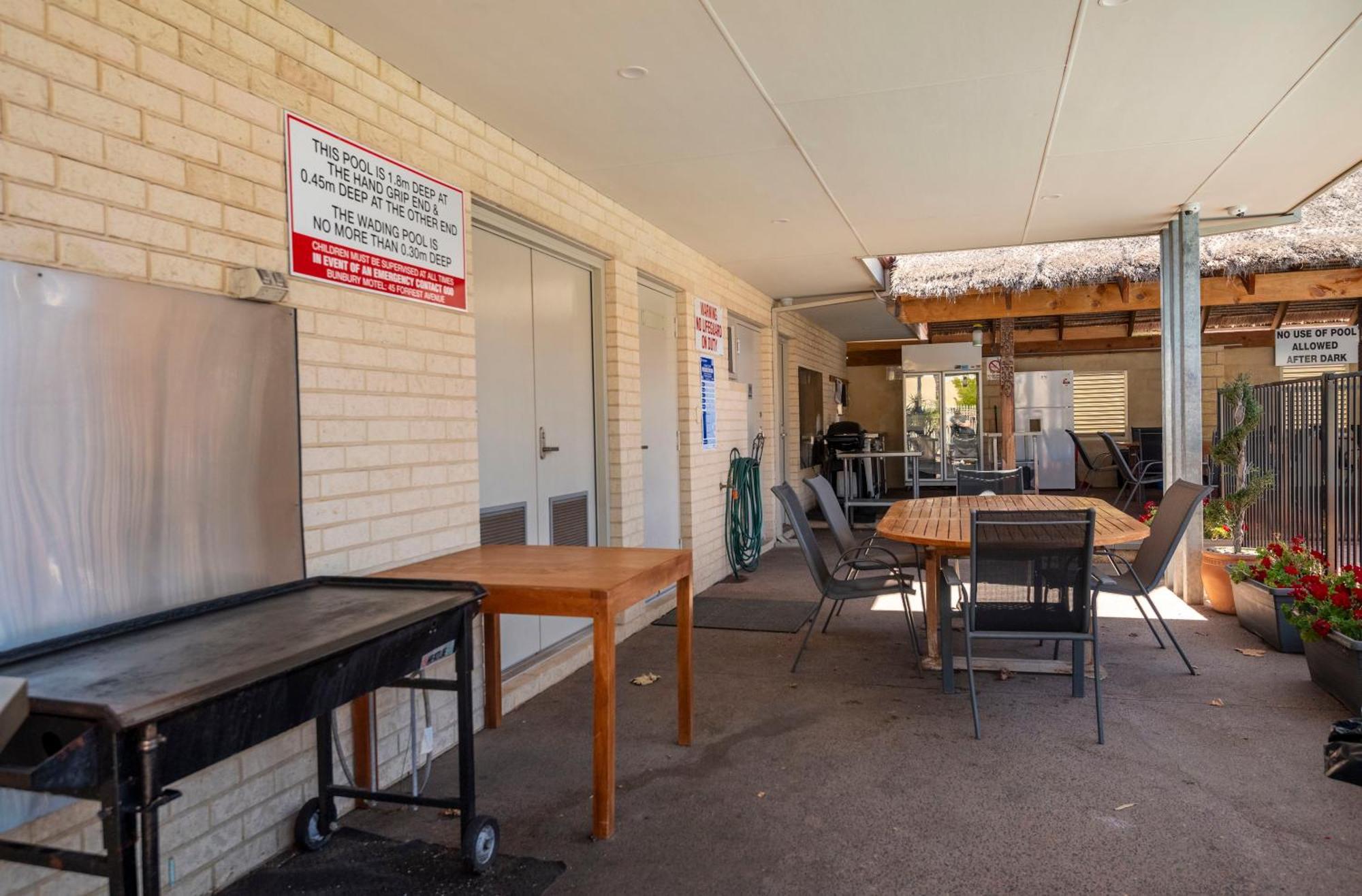 Bunbury Motel And Apartments Extérieur photo