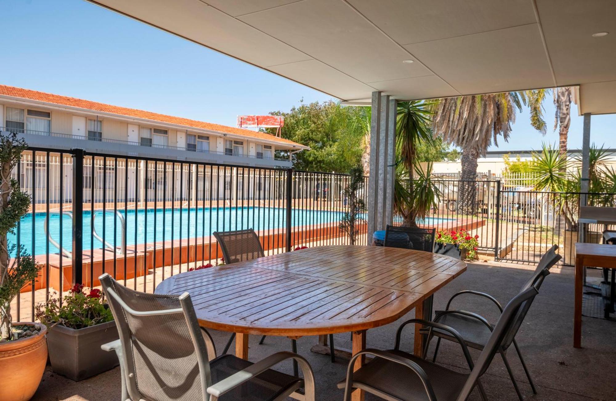 Bunbury Motel And Apartments Extérieur photo