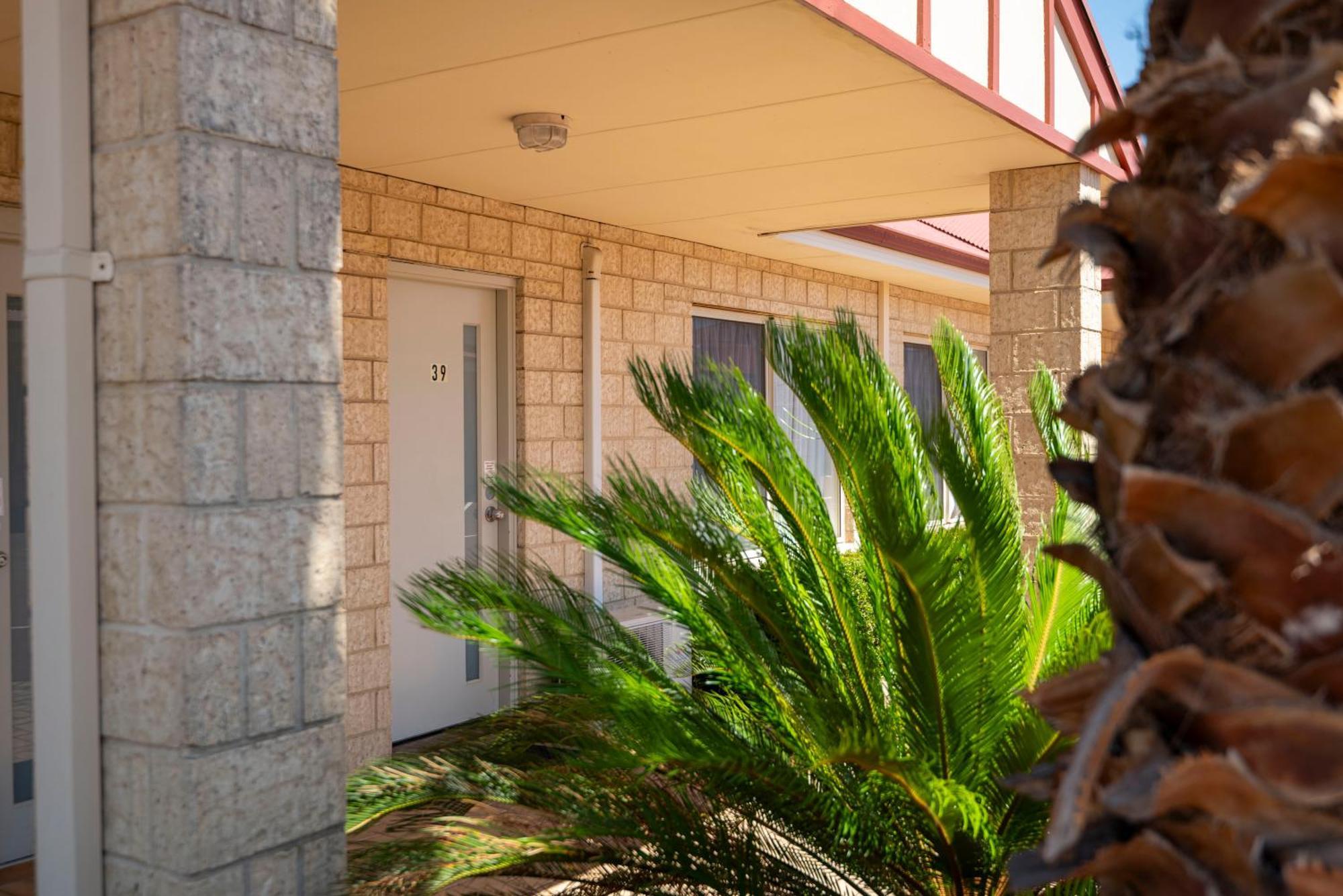 Bunbury Motel And Apartments Extérieur photo